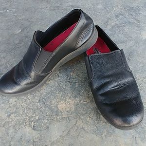 Black leather Sketchers work slip-resistant shoes